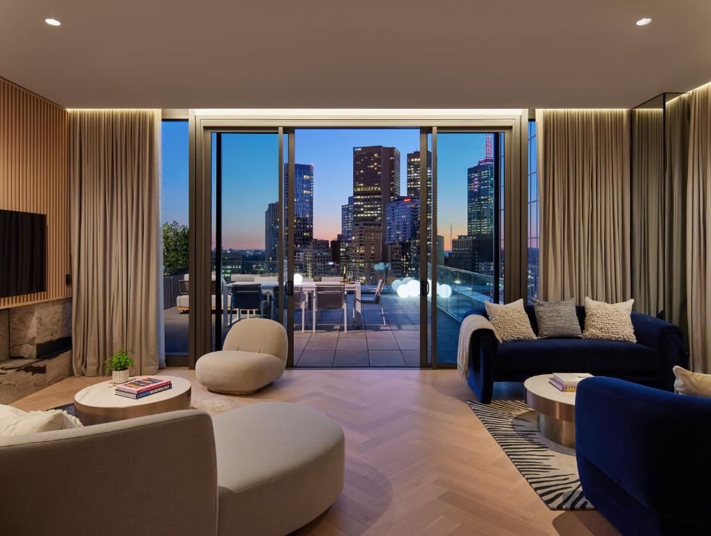 墨爾本公寓式酒店住宿推薦 - Lanson Place Parliament Gardens