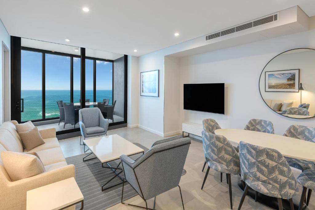 黃金海岸海景公寓式飯店推薦 - Meriton Suites Surfers Paradise