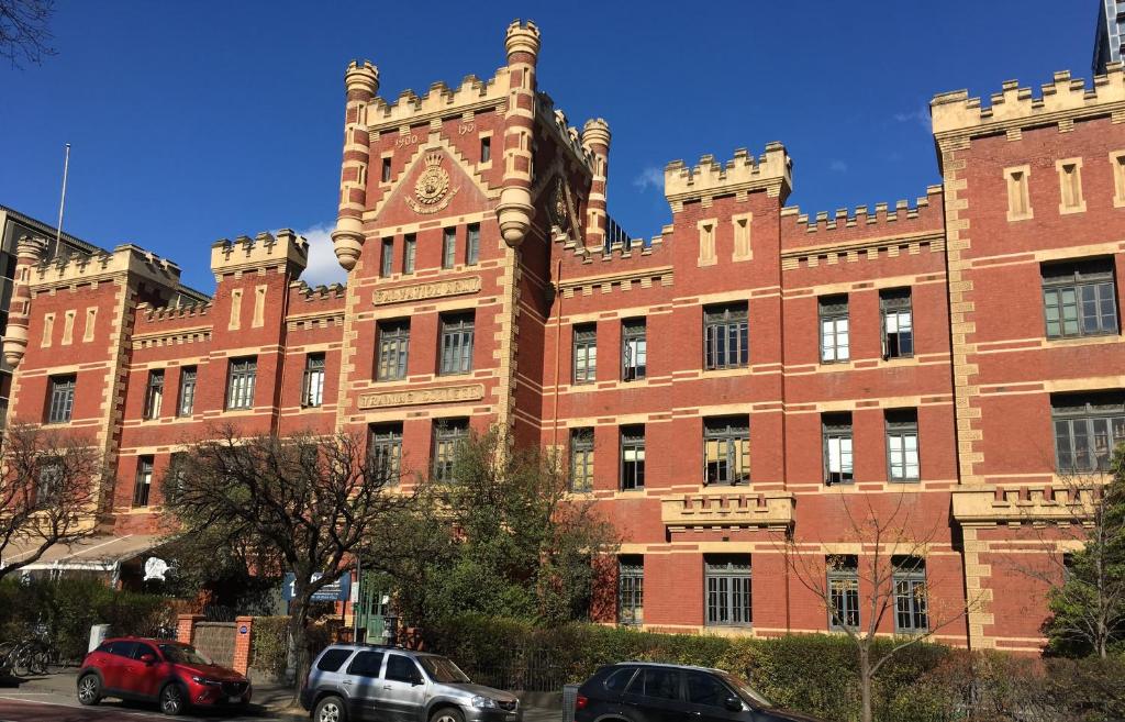 墨爾本背包客棧推薦、墨爾本便宜住宿-The Mansion Melbourne 背包客棧